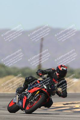 media/Oct-13-2025-Moto Forza (Mon) [[a66d839500]]/4-C Group/Session 3 (Turn 16)/